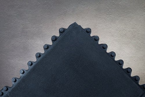 uploads_vik/thumb-091023032447solid-top-gym-mat.jpg